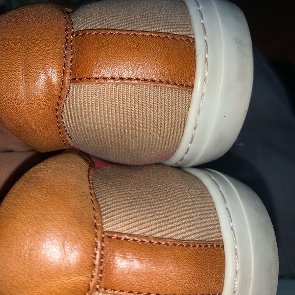 Burberry Sneakers - Picture 3 of 4